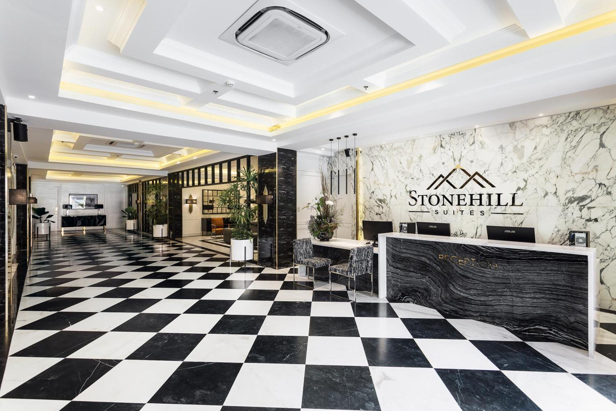 Stonehill Suites Bacolod Dış mekan fotoğraf